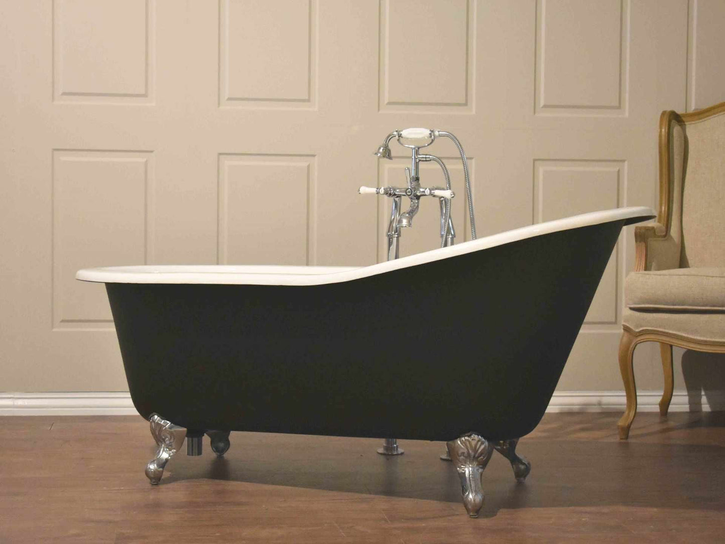 Cast Iron Slipper Bath - 1540 1540 / White / Gold