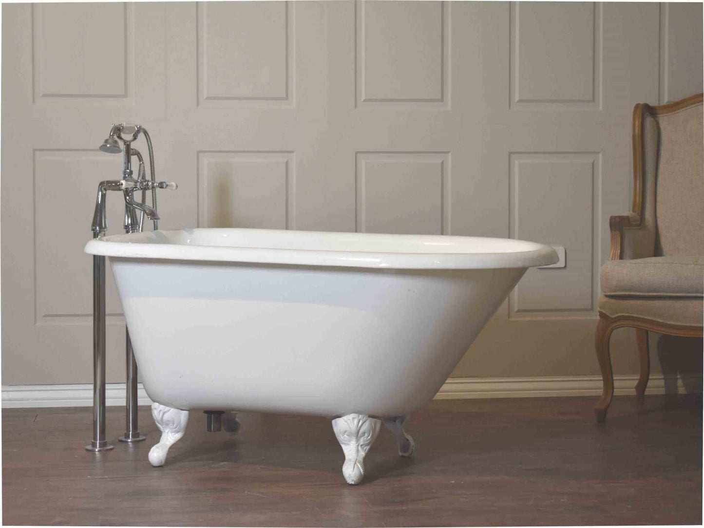 Rustic 1370 - Roll Top Cast Iron Bath 1370 / White / White / Gold waste